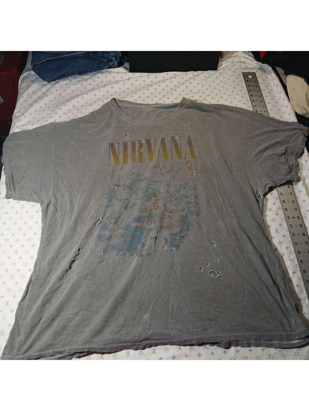 Nirvana Distressed Band Tee Gray Faded Grunge Streetwear Shirt Size OS